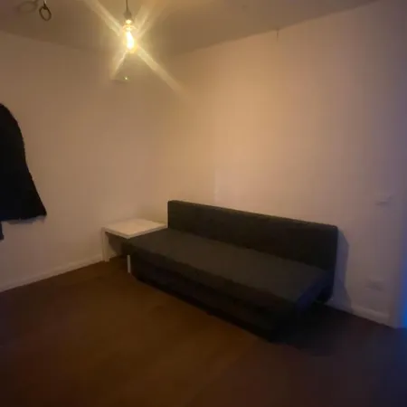 Casa Lu' Quarto em Acomodações Particulares *